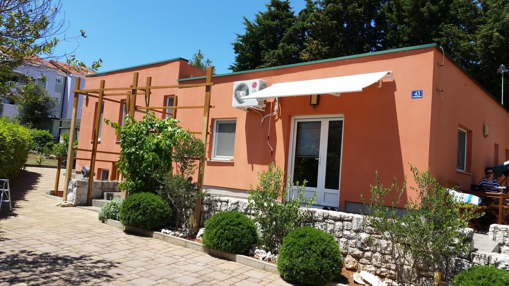 Apartment Sajkovic Ugljan Dış mekan fotoğraf